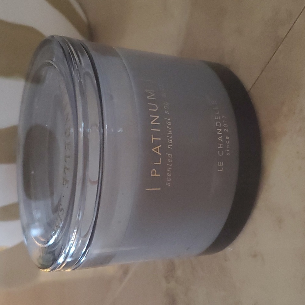 Le Chandelle Candle